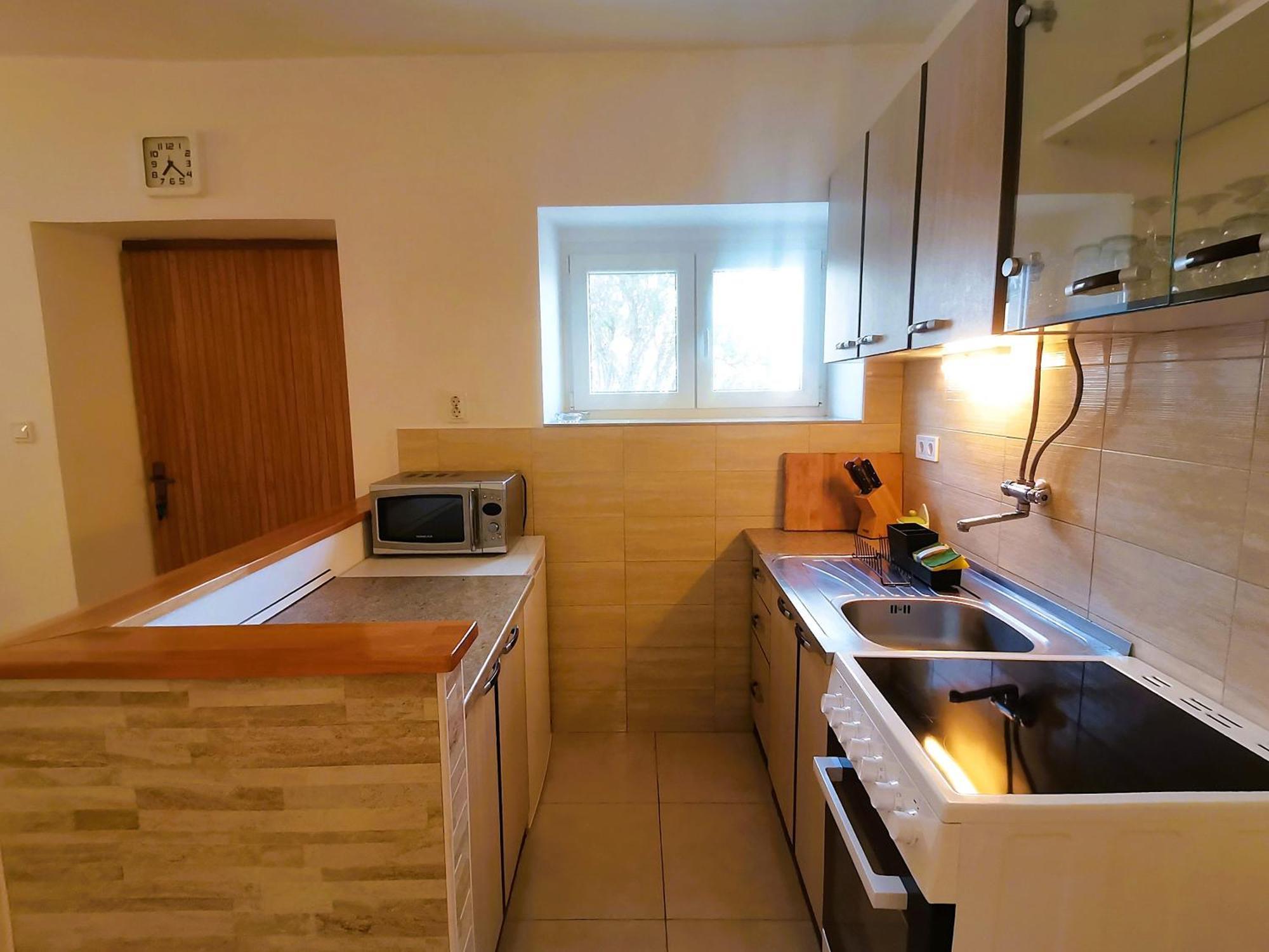Charming Traditional Townhouse - Holiday Home Kata Jezera Esterno foto